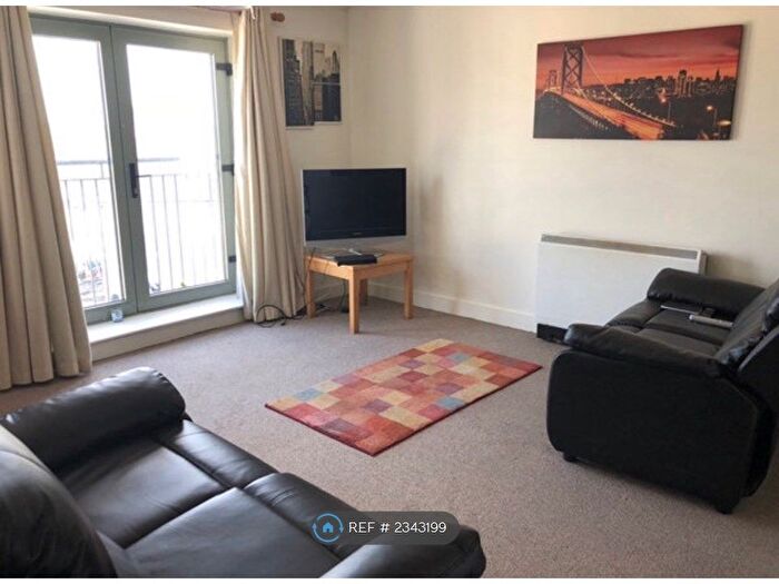 2 Bedroom Flat To Rent In Cronin Street, London, SE15