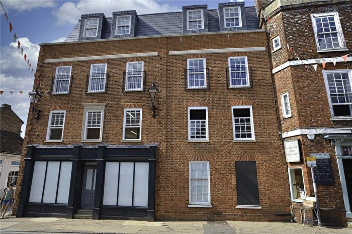 2 Bedroom Apartment To Rent In Church Street, Ampthill, Bedfordshire, MK45