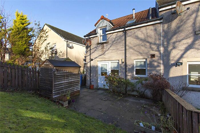2 Bedroom End Of Terrace House To Rent In Younger Gardens, St Andrews, Fife, KY16
