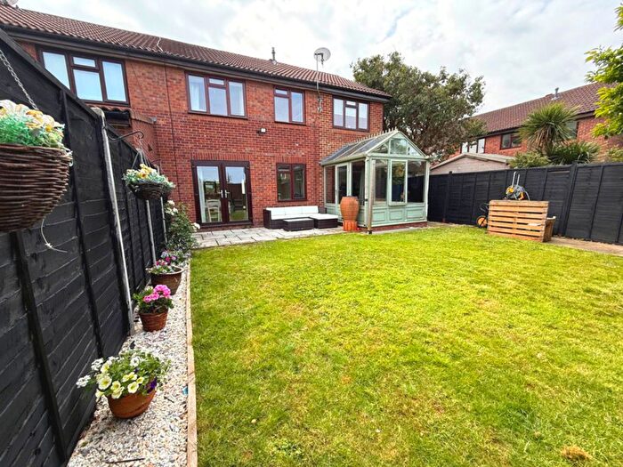 3 Bedroom Semi-Detached House For Sale In Richmond Avenue, Stoke Gifford, BS34