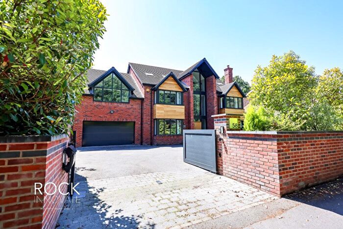 8 Bedroom Detached House For Sale In Ashlawn Crescent, Solihull, B91