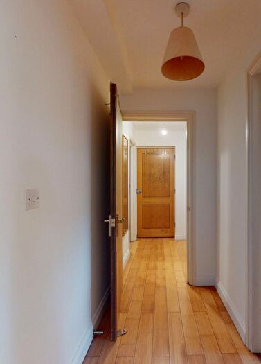 1 Bedroom Flat To Rent In Laugan Walk, London, SE17