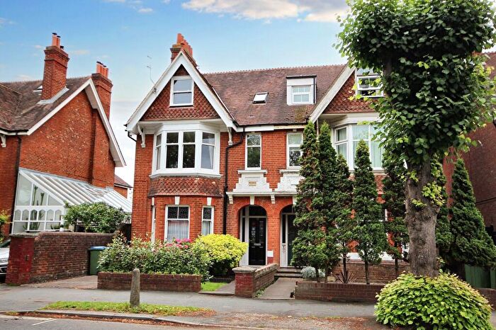 2 Bedroom Apartment To Rent In Hurst Road, Horsham, RH12