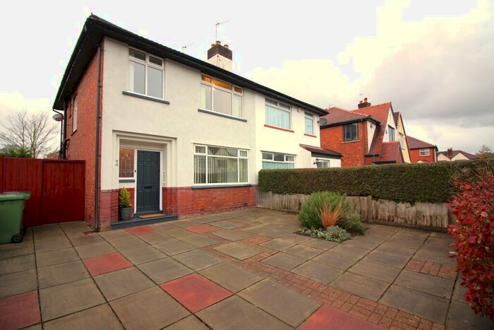 3 Bedroom Semi-Detached House To Rent In Highfield Road, Southport, PR9