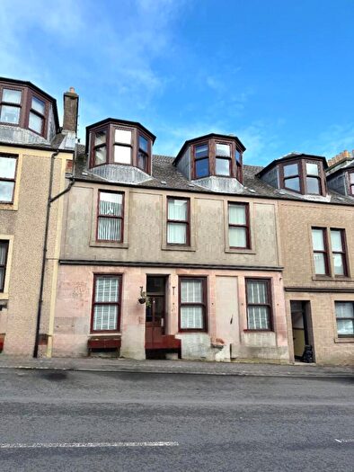 1 Bedroom Flat For Sale In Top Floor Flat L, Cardiff Street, Millport, KA28