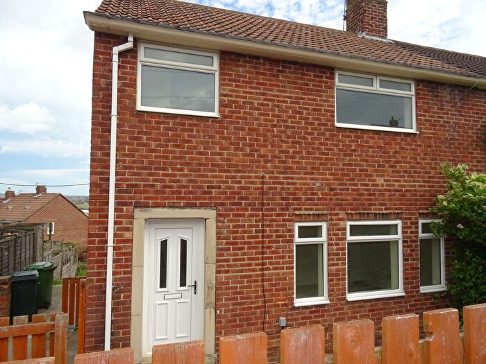 3 Bedroom Semi-Detached House To Rent In Chaucer Road, Whickham, NE16