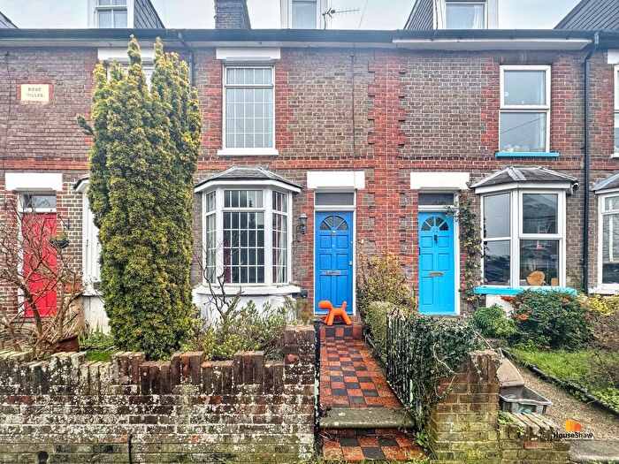 2 Bedroom Terraced House To Rent In Gladstone Road, Chesham, HP5