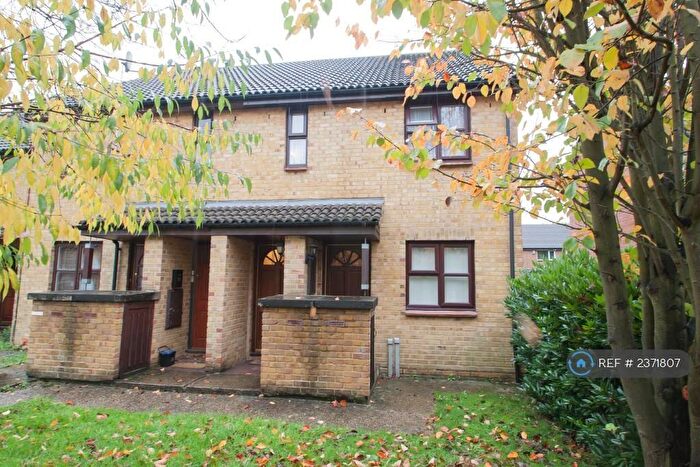 1 Bedroom Maisonette To Rent In Abenberg Way, Brentwood, CM13
