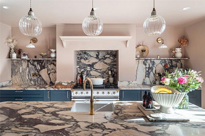 4 Bedroom Terraced House For Sale In Noel Road, Angel, London, N1