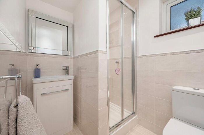 4 Bedroom Detached House For Sale In Cotswold Close, Melton Mowbray, LE13