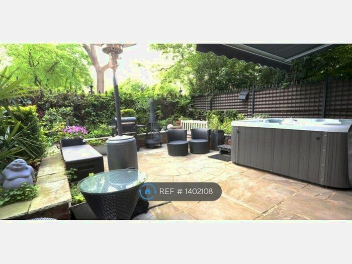 2 Bedroom Flat To Rent In Swinburne House, London, E2