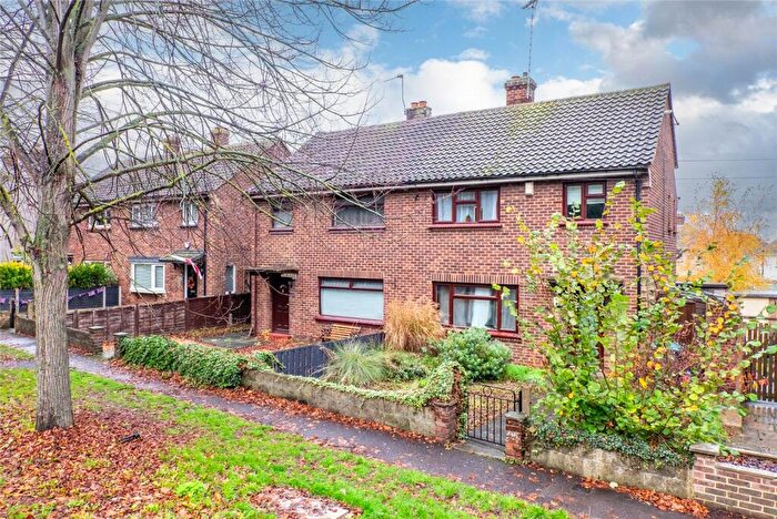 3 Bedroom Semi-Detached House For Sale In Hall Road, Northfleet, Kent, DA11