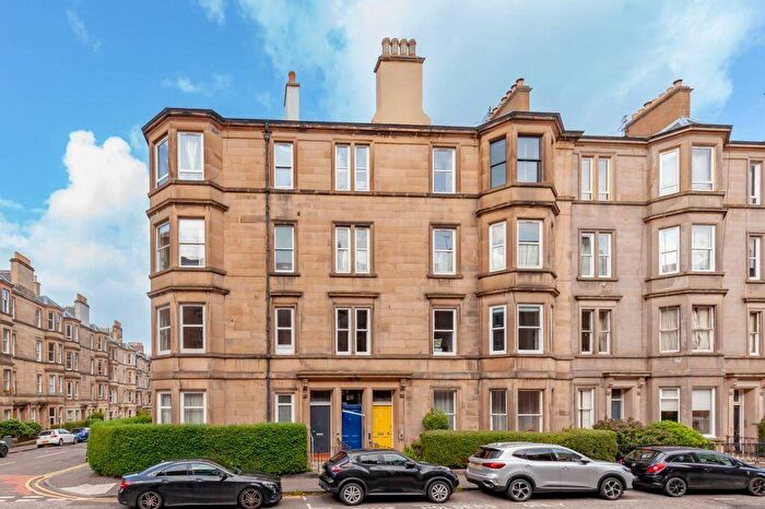 2 Bedroom Flat For Sale In / Polwarth Gardens, Polwarth, Edinburgh, EH11