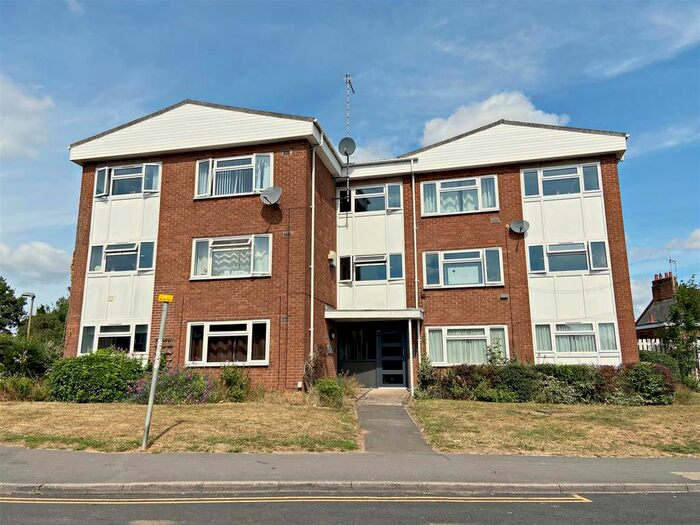 2 Bedroom Flat To Rent In Albion Street, Kenilworth, CV8