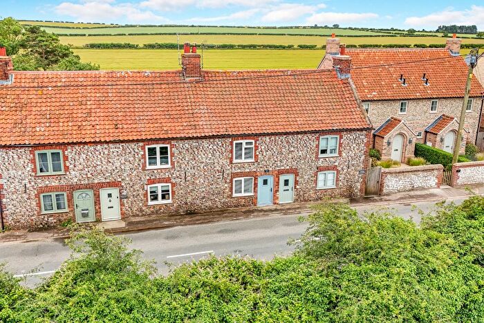2 Bedroom Cottage For Sale In Gorleston Cottages, Main Road, Titchwell, PE31