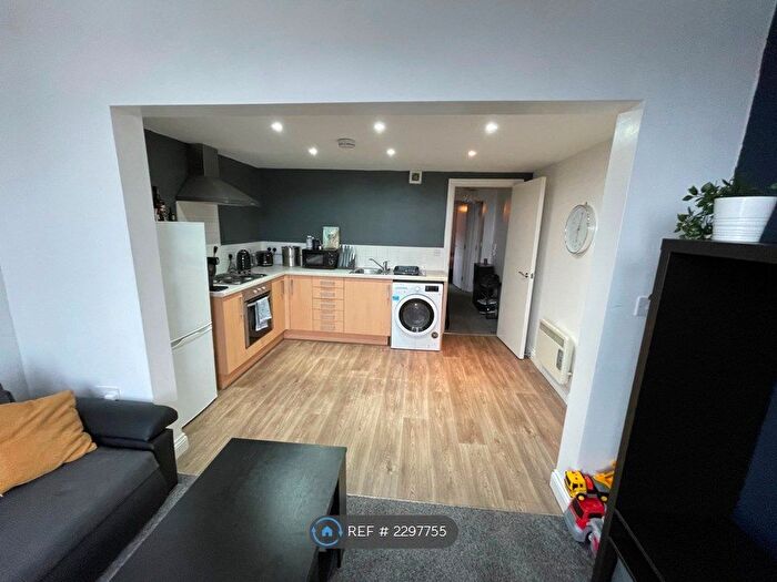 1 Bedroom Flat To Rent In Bradford Road, East Ardsley, Wakefield, WF3