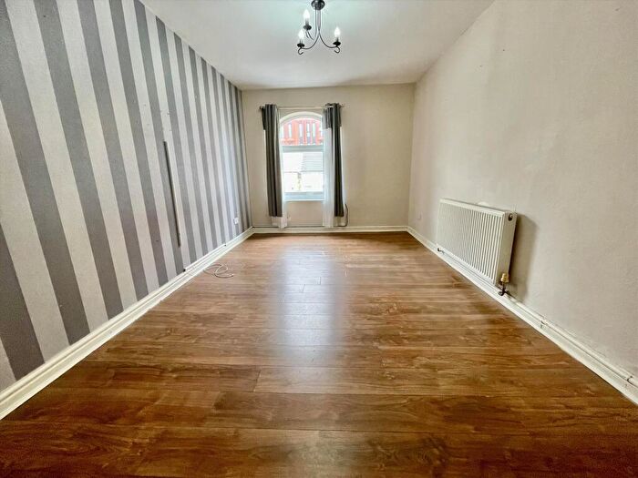 2 Bedroom Flat To Rent In Topping Street, Blackpool, FY1