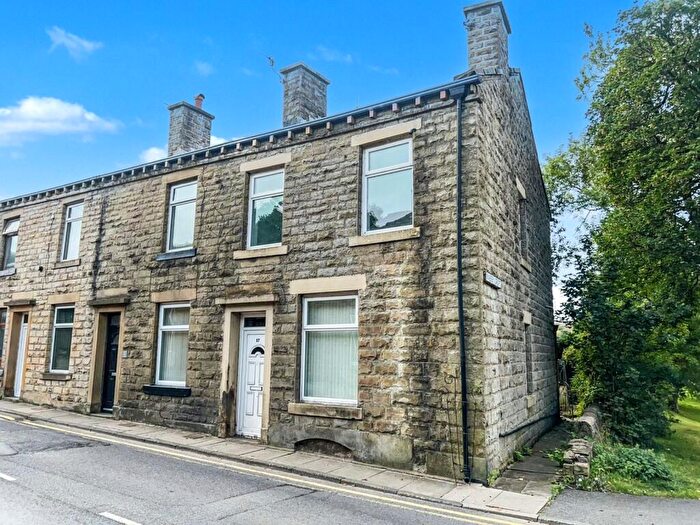 2 Bedroom End Of Terrace House For Sale In Hall Street, Whitworth, Rochdale, Lancashire, OL12