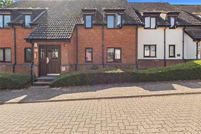 2 Bedroom Apartment For Sale In The Birches, Marlborough Road, Swindon, Wiltshire, SN3