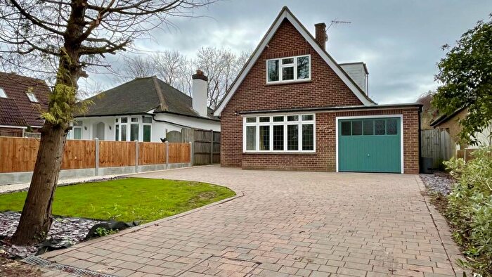 2 Bedroom Detached House To Rent In Tile Kiln Lane, DA5