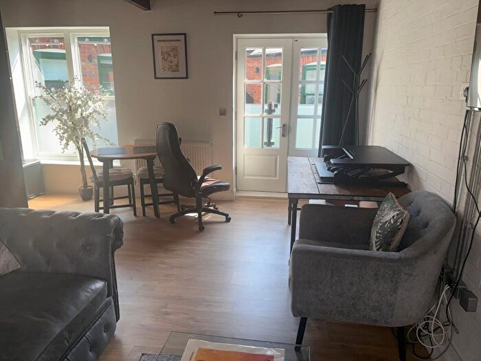 1 Bedroom Flat To Rent In Flat, Batterson House, - Cardigan Street, Luton, LU1