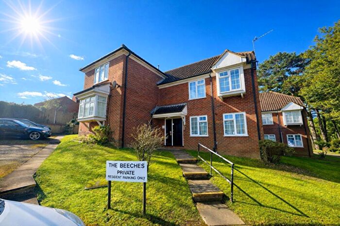 Flat For Sale In Somersby Close, Luton, LU1