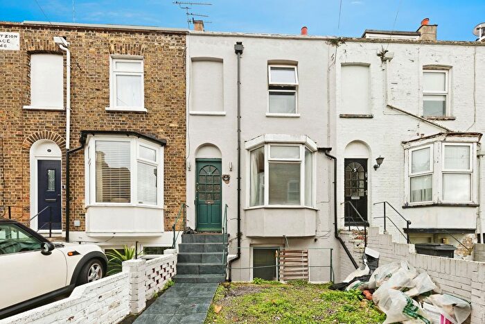 3 Bedroom Terraced House For Sale In Camden Road, Ramsgate, Kent, CT11