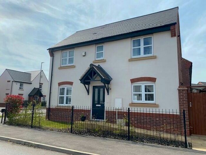3 Bedroom Detached House To Rent In Preston Road, Littleover, DE23