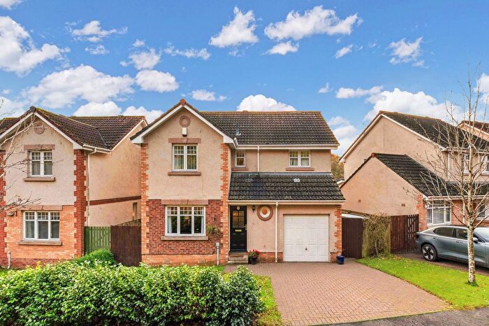 4 Bedroom Detached House For Sale In Balmuir Avenue, Bathgate, West Lothian, EH48