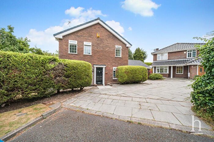 3 Bedroom Detached House For Sale In Telford Close, Oxton, CH43