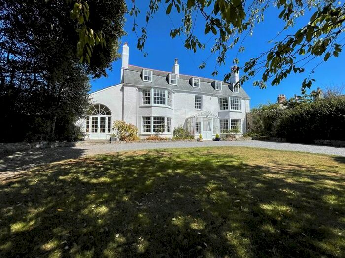 5 Bedroom Detached House For Sale In Old Exeter Street, Chudleigh, Newton Abbot, TQ13
