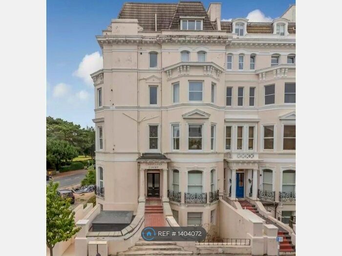 2 Bedroom Flat To Rent In Clifton Gardens, Folkestone, Kent, CT20