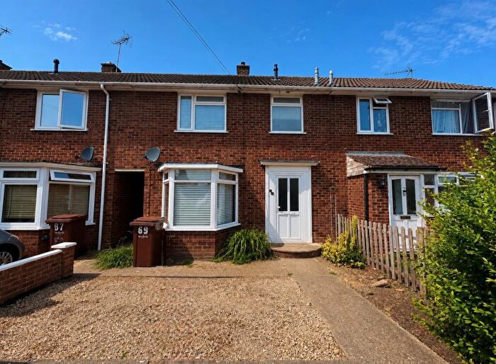 3 Bedroom House To Rent In Bendon Road, Gillingham, ME8