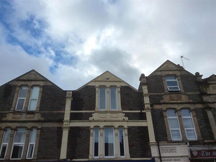 4 Bedroom Flat To Rent In Coldharbour Road, BS6