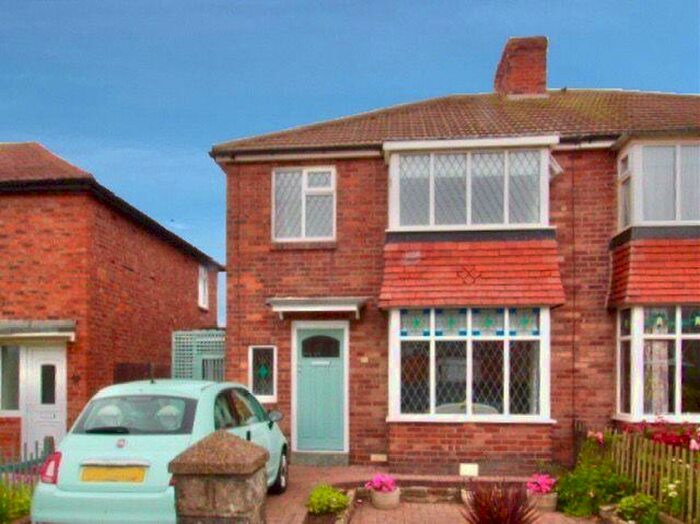3 Bedroom Semi-Detached House To Rent In Beresford Road, Seaton Sluice, Whitley Bay., NE26