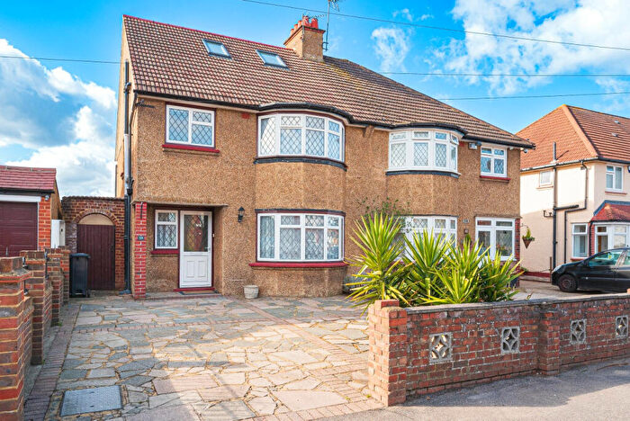 4 Bedroom Semi-Detached House To Rent In Temple Road, Epsom, Surrey, KT19