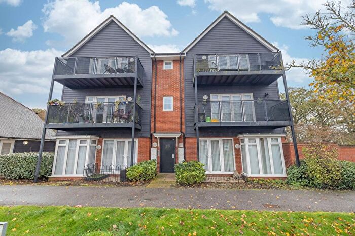2 Bedroom Flat For Sale In Swift Avenue, Finberry, Ashford, Kent, TN25