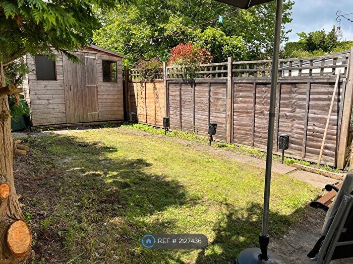 1 Bedroom Flat To Rent In Bromley, Kent, BR2