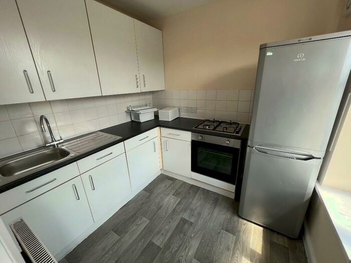 1 Bedroom Flat To Rent In Aylmer Parade, Aylmer Road, London, N2