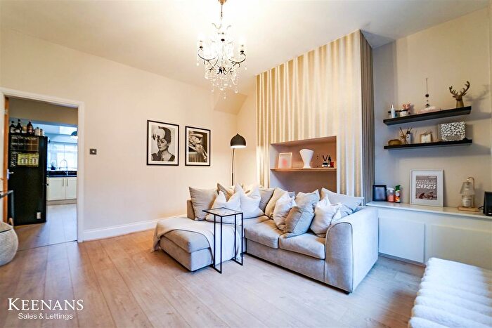 2 Bedroom Terraced House To Rent In New Line, Bacup, OL13