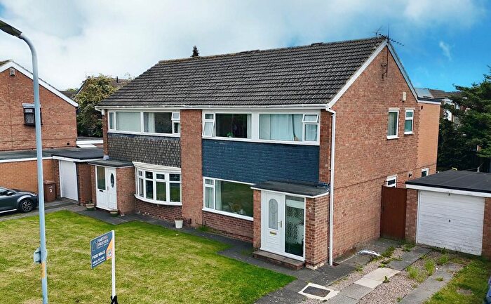3 Bedroom Semi-Detached House For Sale In Kirkdale Way, Middlesbrough, TS5