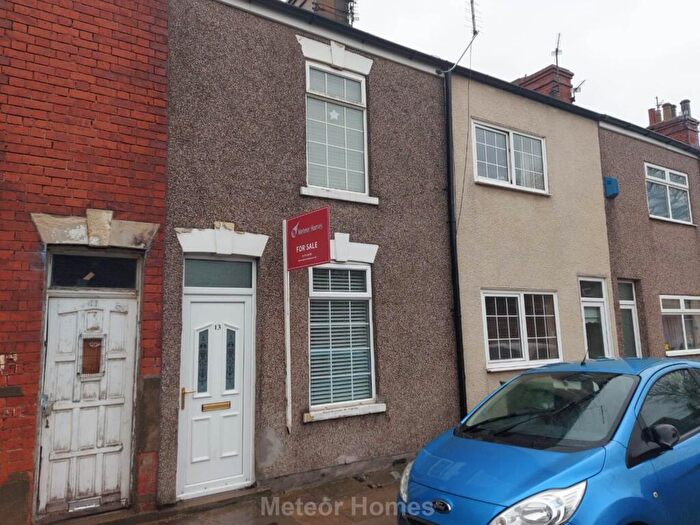 3 Bedroom Terraced House For Sale In Veal Street, Grimsby, DN31