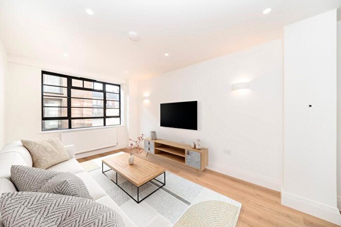 1 Bedroom Maisonette For Sale In Barmeston Road, Catford, SE6