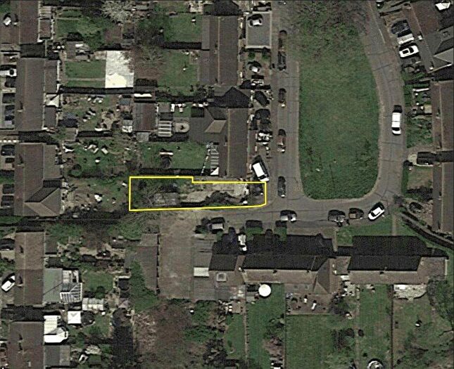 Land For Sale In Pound Close, Nazeing, EN9