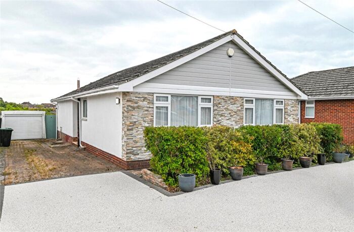 2 Bedroom Bungalow For Sale In Roebuck Close, New Milton, Hampshire, BH25