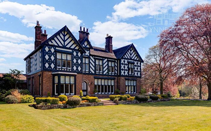 6 Bedroom Detached House For Sale In Castle Grounds, Hawarden, CH5