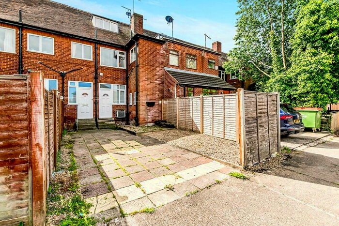 3 Bedroom Apartment To Rent In Pendas Way, Leeds, West Yorkshire, LS15