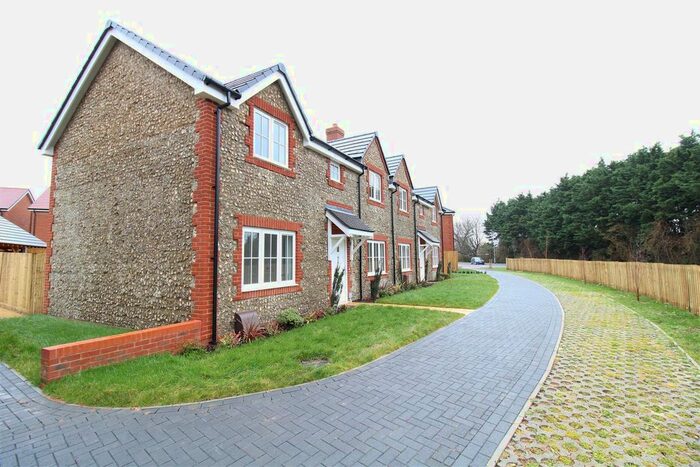 3 Bedroom Semi-Detached House To Rent In Connemara Crescent, Fontwell, Arundel, BN18