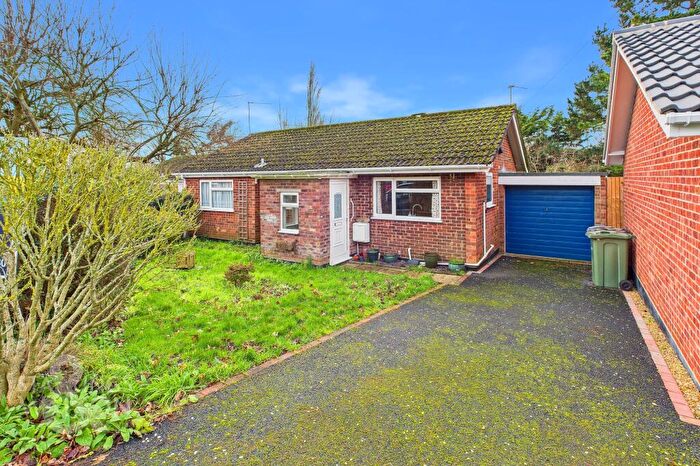 3 Bedroom Detached Bungalow For Sale In Church Close, Chedgrave, Norwich, NR14