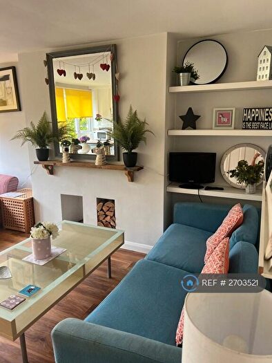 4 Bedroom Maisonette To Rent In Mannock House, Canterbury, CT1